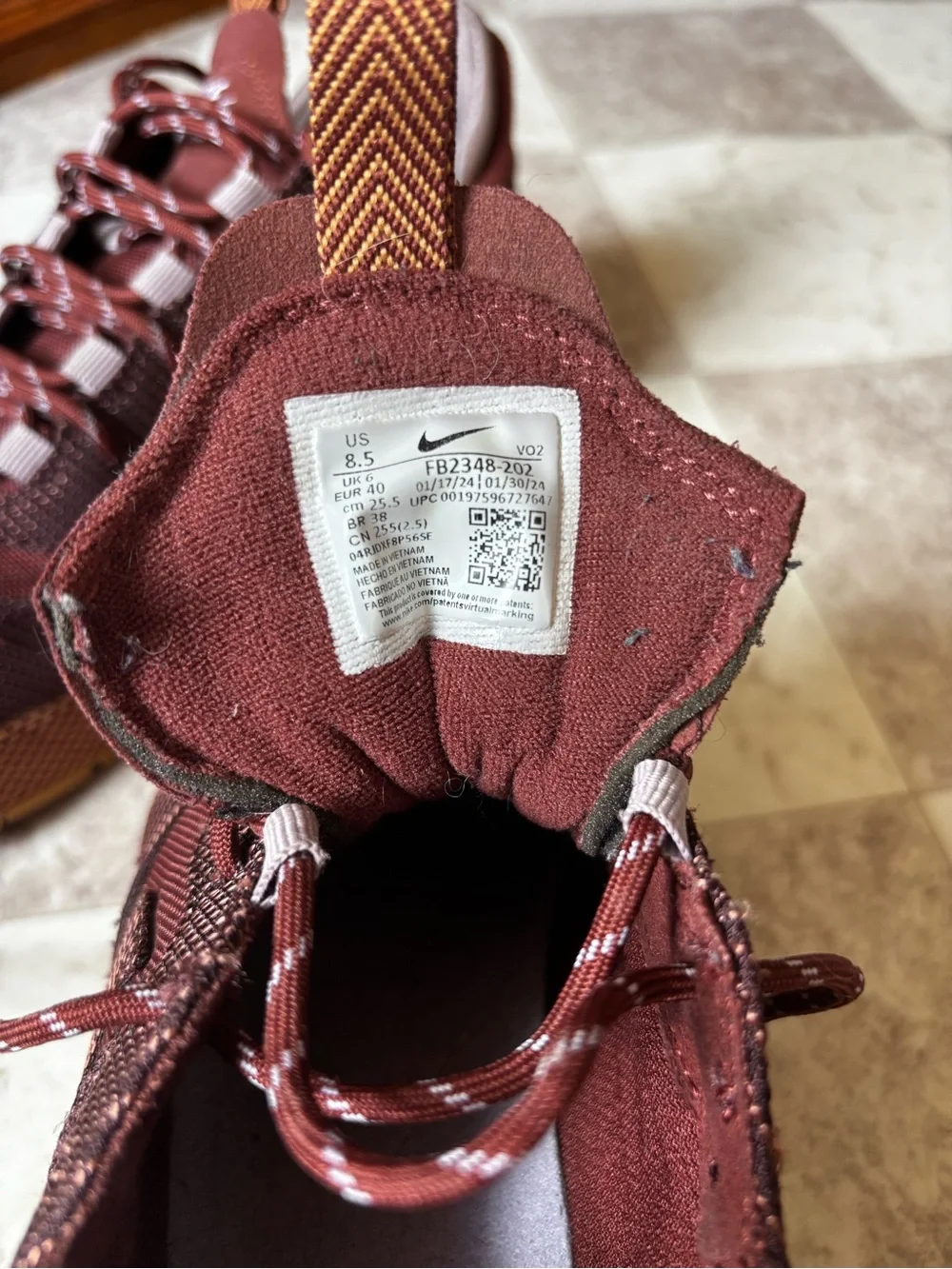 Nike Air Force 1 Women’s Low-Top Sneakers in Dark Rasberry Size 8.5 Gum Sole